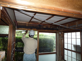 宮内町の　Ｈ邸　築８０年のお宅のリフォーム　完成間近です。　