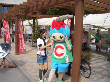 劇団鳴かず飛ばずとは!?