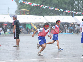 大雨の運動会