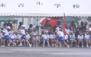 大雨の運動会