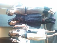 オヨバレ三人娘