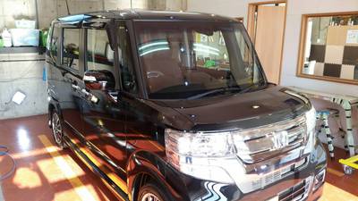 洗車工房姶良店 只今施術中!! 洗車工房姶良店 只今施術中!!