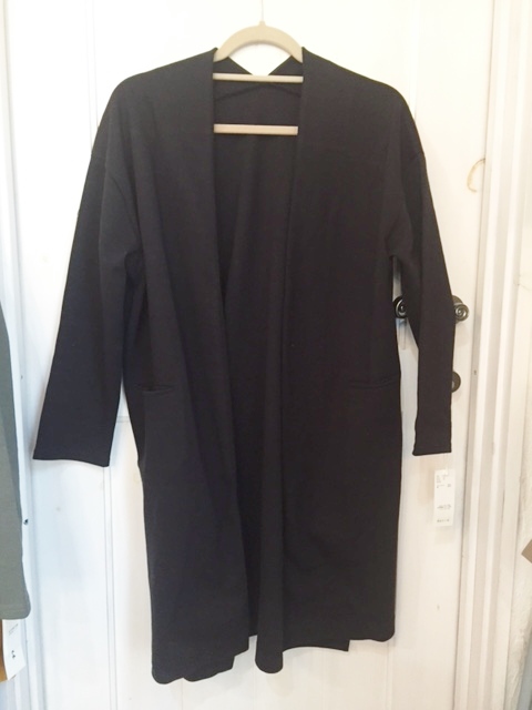 春のお洋服入荷です♪ 春のお洋服入荷です♪