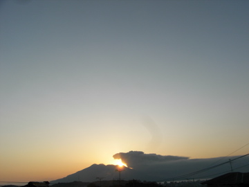 桜島と空の写真