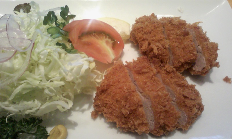 とんかつは　ロース？　それともヒレ？