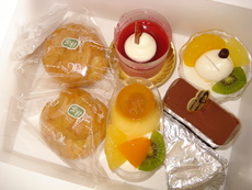 ケーキのおかげで～♪♪