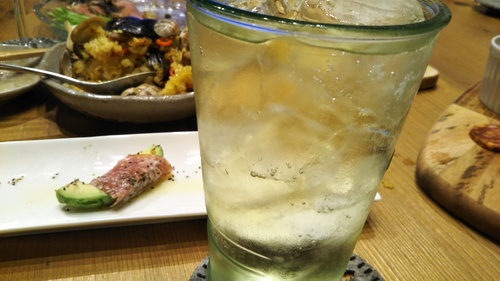 イブは何をする。