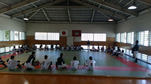 種子島より友キタル。 種子島より友キタル。