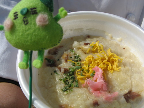 菜の花マーチの会場にて