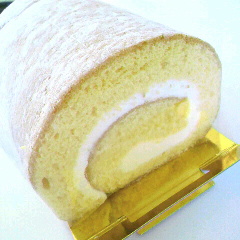 ☆念願のロールケーキ\(^o^)/…☆