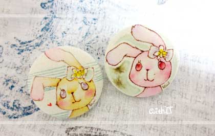 手描きのピンバッジ♪