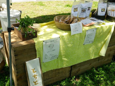 お山商店とちとさん 湧水マルシェそば祭り出店 お山商店とちとさん 湧水マルシェそば祭り出店