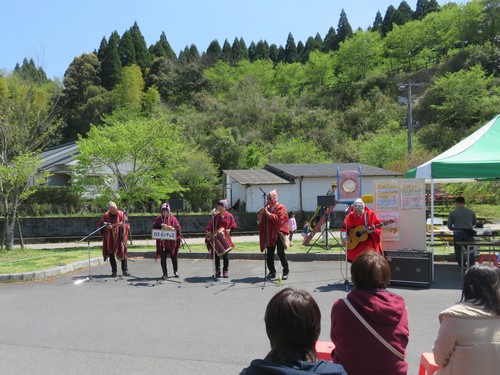 湧水マルシェin丸池公園へのご来場ありがとうございました 湧水マルシェin丸池公園へのご来場ありがとうございました